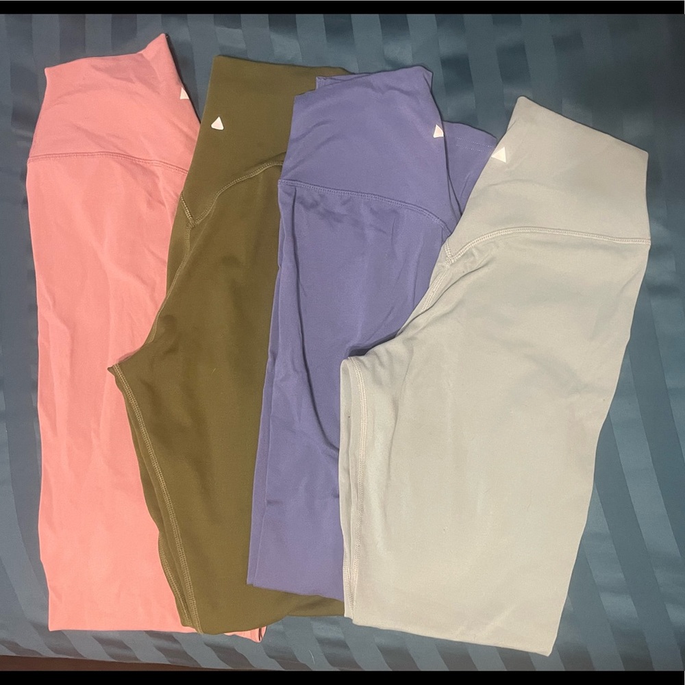 SOLD Vitality balance Athletica cloud legging